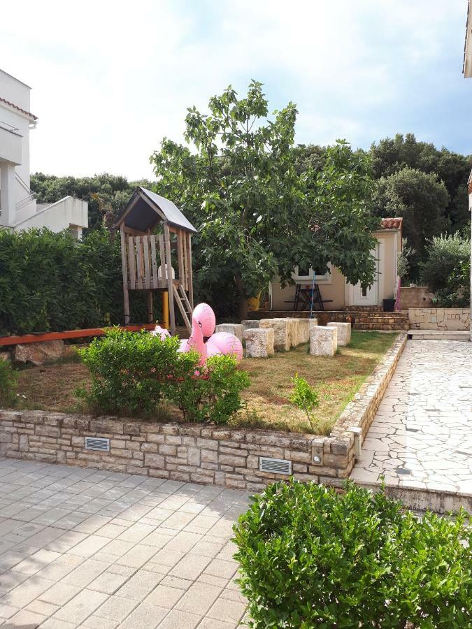 Studio Apartman Splash Pjescana Uvala Exterior foto